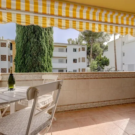 Апартаменты 2 Bed W/pool Close To + Amenities