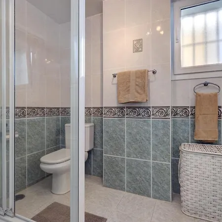 Апартаменты 2 Bed W/pool Close To + Amenities Ситио-де-Калаонда